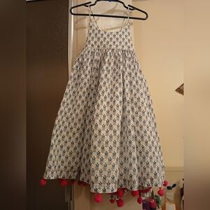 Paisely Magic. Blue And Wht.Floral Maxi Dress with Pink Pom Poms. Sz.4‎ W Slip